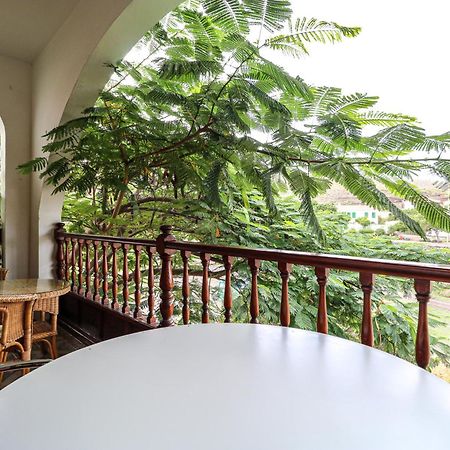 阿格特Lovely House Views&Garden公寓 外观 照片
