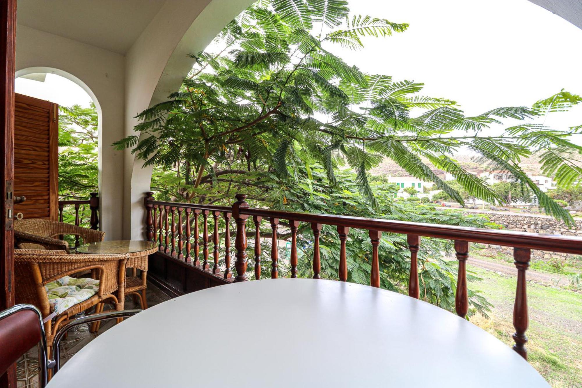 阿格特Lovely House Views&Garden公寓 外观 照片
